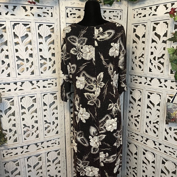 ROBBIE BEE SPECTACULAR SPARKLY BLACK WITH WHITE & GOLD ACCENTS FANCY MIDI DRESS - Picture 8 of 14